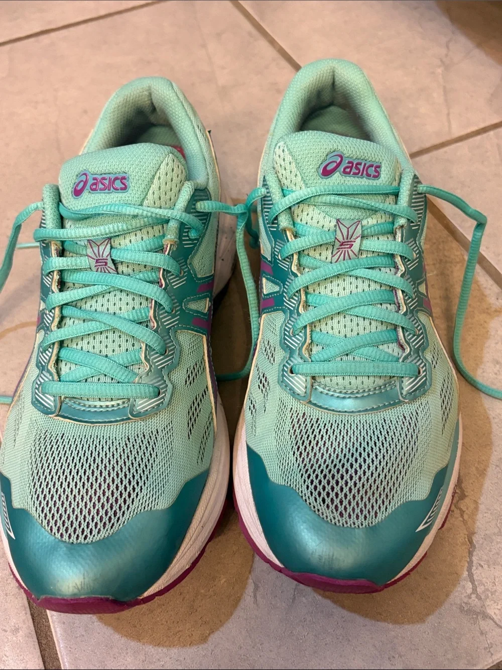 ASICS 10 Women's GT-1000 5 Mint Orchid Cockatoo Running Sneakers